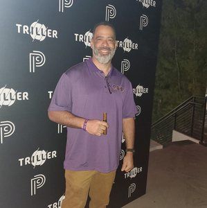 Meet your Posher, Sidney